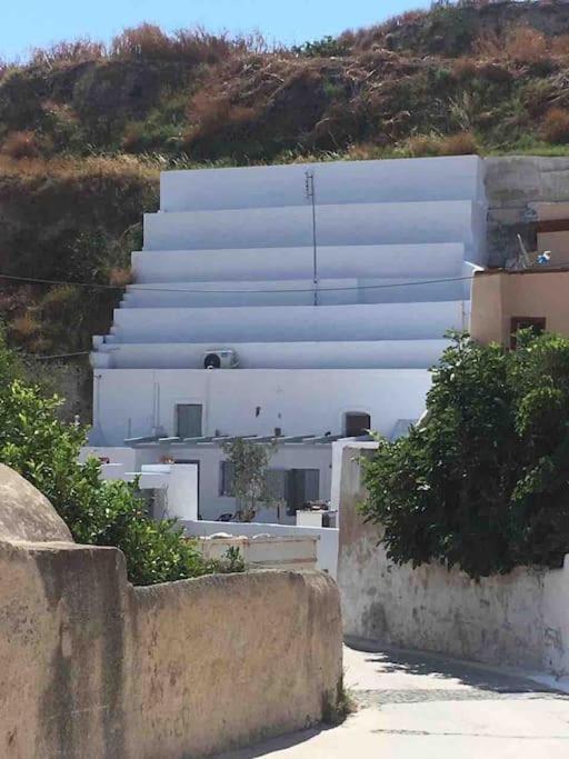 “Tree Of Life “ Traditional Cave House Vóthon Exterior foto